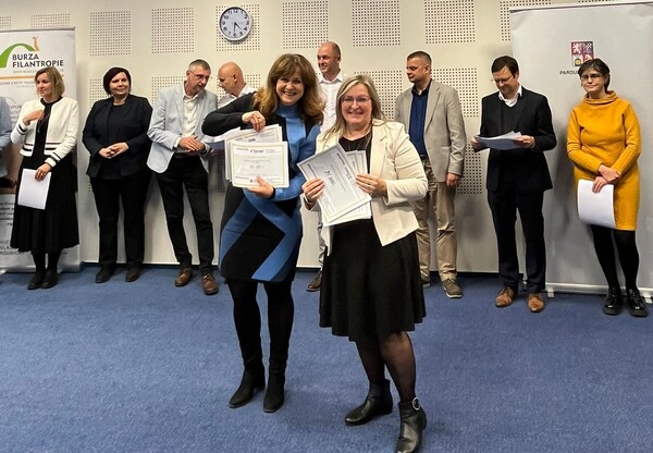 PHOTO-2025-10-22-18-07-43_1-a PHOTO-2025-10-22-18-07-43_1-a